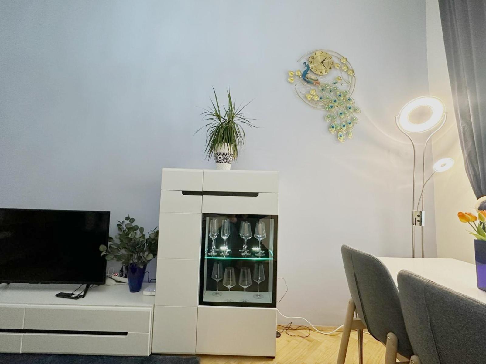 Smarald Apartment Vienna Luaran gambar